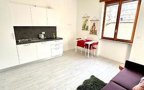 Marghespace Zona Stazione Centrale Appartamento Con Letto Matrimoniale E Bagno