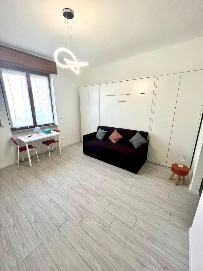 Marghespace Zona Stazione Centrale Appartamento Con Letto Matrimoniale E Bagno Milan Exterior photo